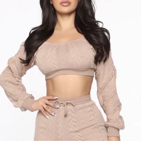 Fashion Nova Sweaters - Fashion Nova Been Cozy Scoop Neck Crop Cable Knit Sweater